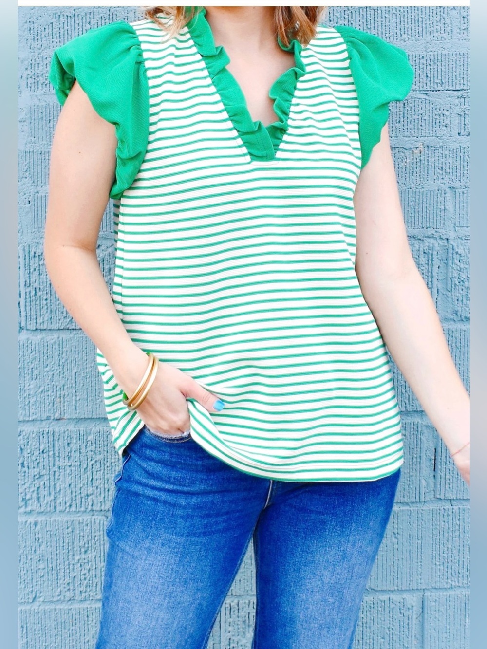 ENTRO Green Striped Ruffle Sleeve Top - Large